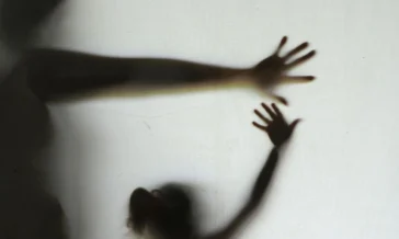 Companheiros e ex-companheiros são 79,8% dos autores de feminicídio