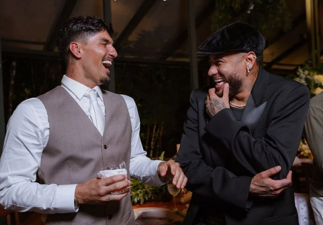 Neymar se desculpa por look “inadequado” no casamento de Gabriel Medina