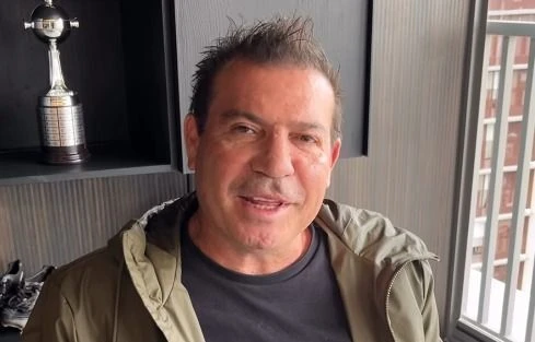 Luizão, ex-atacante da Seleção, é suspeito de agredir namorada em SP