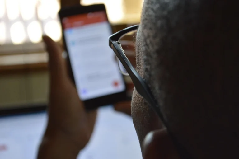 Golpes digitais: Brasil teve 34 bilhões de tentativas em 2025