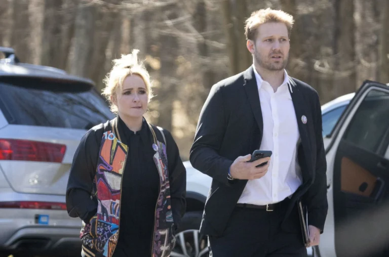 Hayden Panettiere: polícia visita casa do namorado da atriz, diz site
