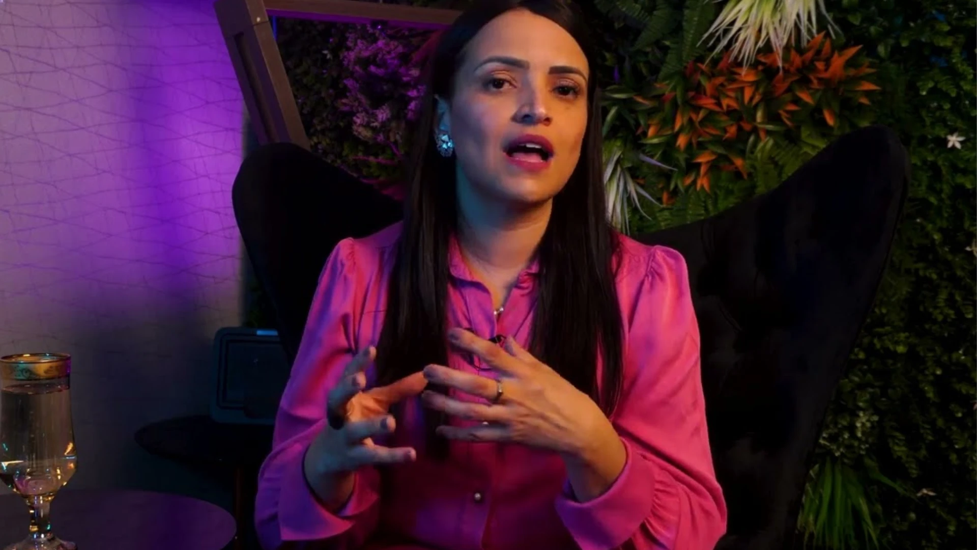 Produtora de Dark Horse atribui denúncias a ex-marido e ex-fornecedor