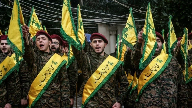 Hezbollah diz que é injusto EUA reclassificarem grupo como aliado do Irã