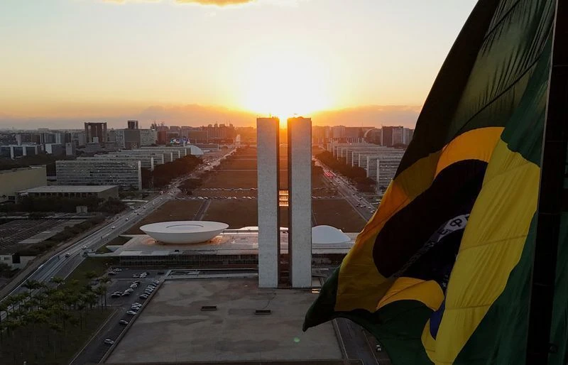Mercado pede responsabilidade fiscal no centro da discussão para 2027