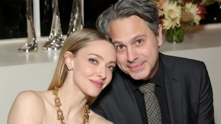 Amanda Seyfried e Thomas Sadoski se separam após nove anos, diz revista