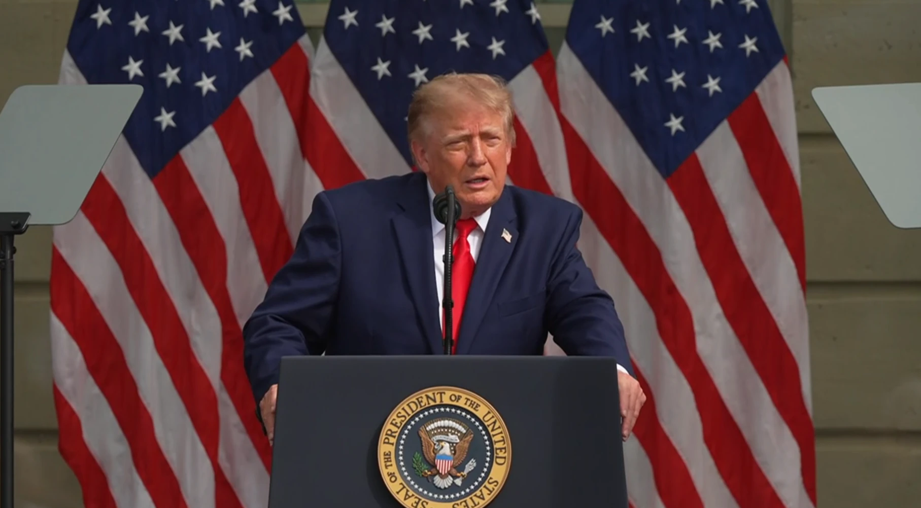 Trump promete criar Força de IA e nomear czar em meio a apelo por regulação