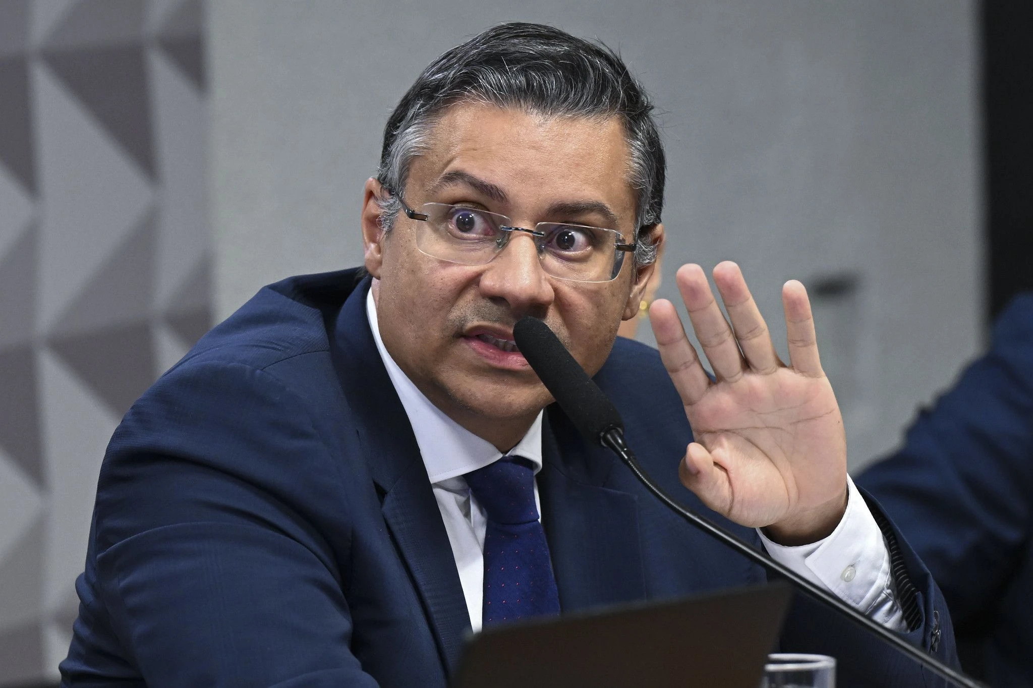 Mendonça manda soltar ex-procurador do INSS