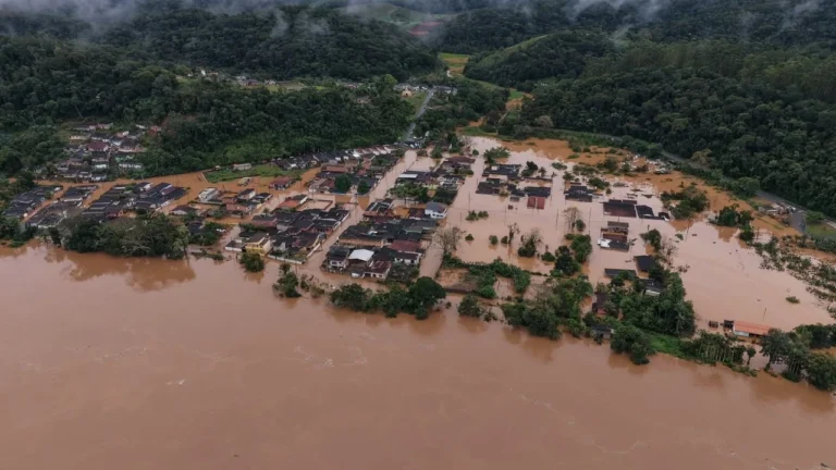 Eldorado devastada: chuvas deixam cidade no Vale do Ribeira embaixo d’água