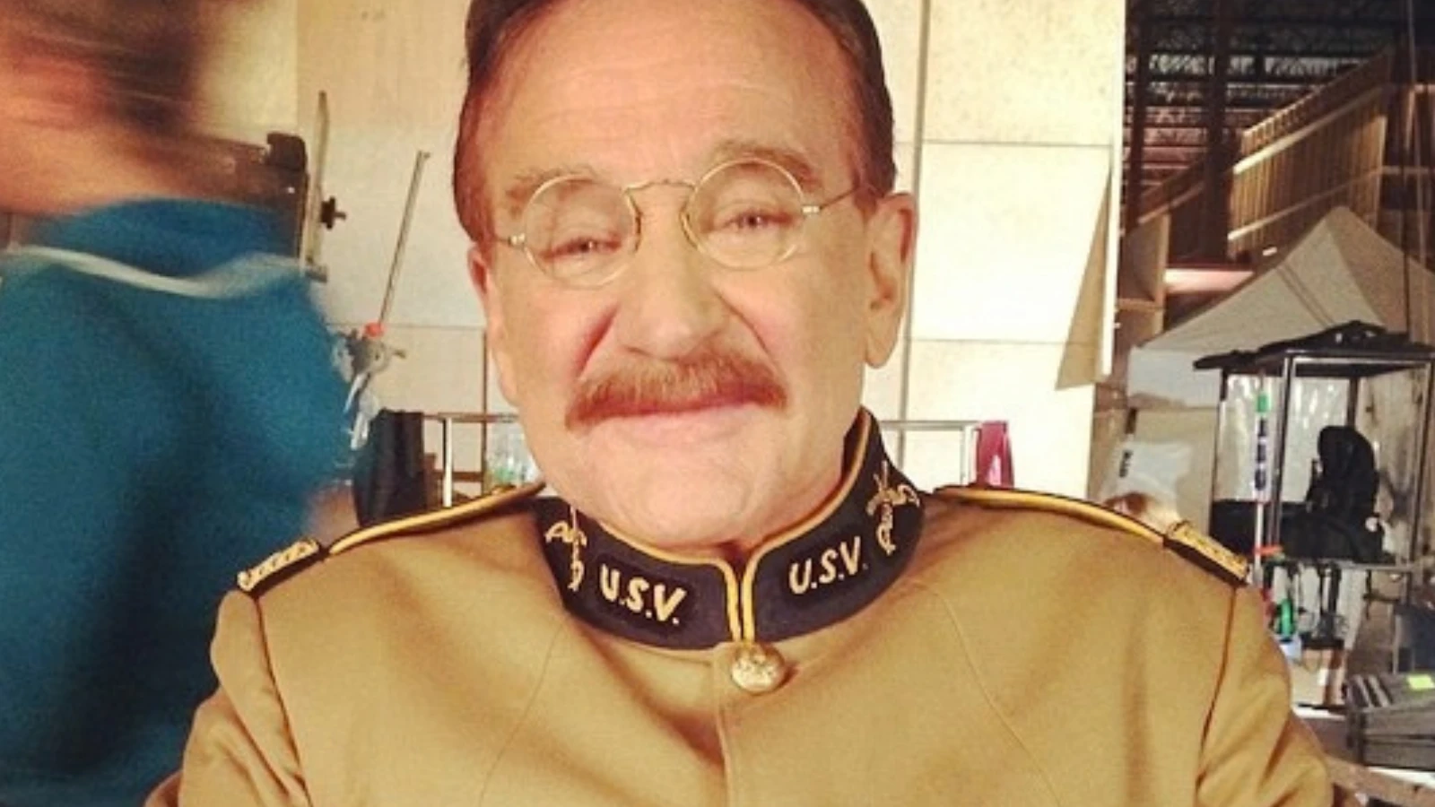 Filha de Robin Williams detona IA que recria imagem do pai: 