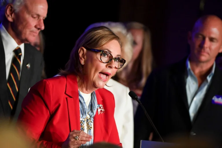 Senadora Republicana diverge de Trump sobre sanções contra a Rússia
