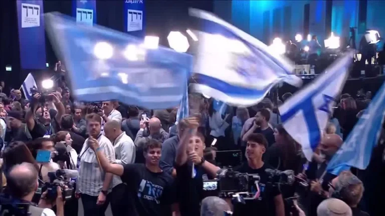 Análise: Netanyahu perdeu maioria, mas caminho de rival é complicado