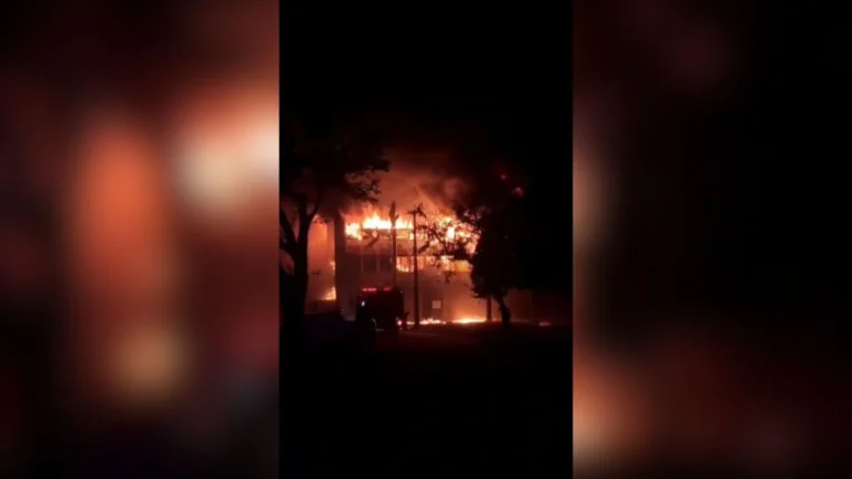 Cerca de 200 pesquisas foram afetadas após incêndio na UFPE, diz MEC