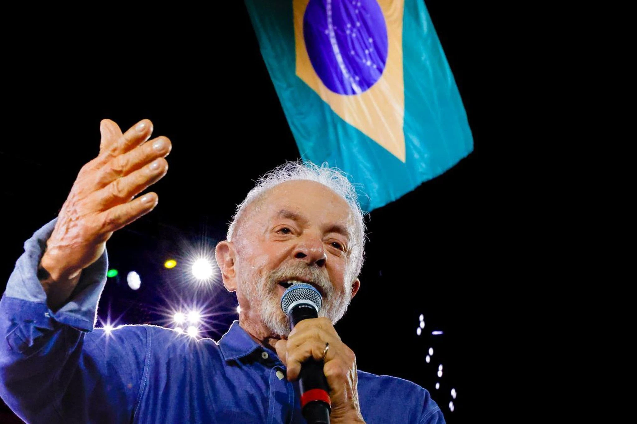 Lula encerra campanha com atos no Rio de Janeiro e em São Paulo