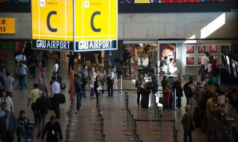 Aeroportos de SP devem receber mais de 1 milhão de passageiros no feriado